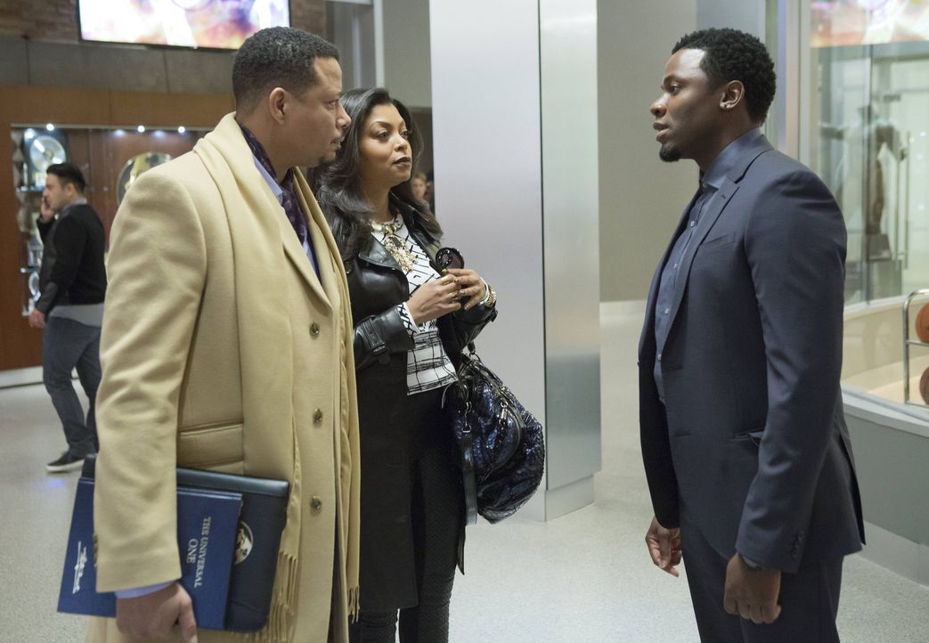 Weil Lucious (Terrence Howard, l.) und Cookie (Taraji P. Henson, M.) um ihre Sicherheit fürchten, bitten sie Malcom (Derek Luke, r.) um seine Hilfe.... - Bildquelle: 2015 Fox and its related entities.  All rights reserved.