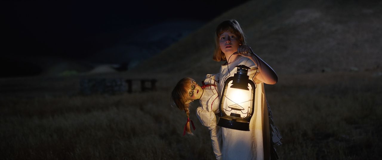 Linda (Lulu Wilson) - Bildquelle: 2017 Warner Bros. Entertainment Inc. All Rights Reserved.