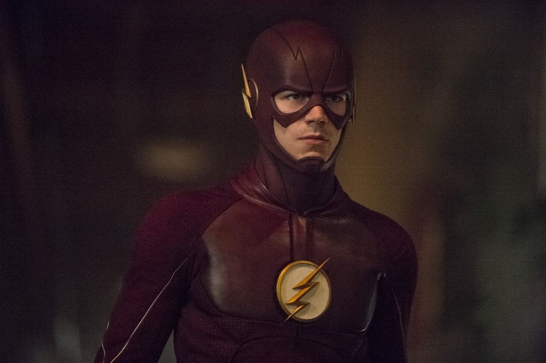 Barrys alias The Flash (Grant Gustin) Misstrauen dem Neuen gegenüber ist riesig. Gelingt es Jay trotzdem ihm zu beweisen, dass er nicht sein Feind i... - Bildquelle: 2015 Warner Brothers.