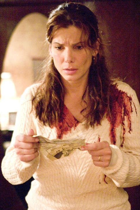 Als Linda (Sandra Bullock) am Tag des befürchteten Unfalls aufwacht, sind alle Familienmitglieder verschwunden. Stattdessen findet sie eine Notiz m... - Bildquelle: KINOWELT FILMVERLEIH GMBH