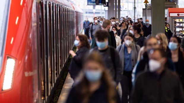 Epidemiologe warnt: Bahnstreik erhöht Infektionsrisiko