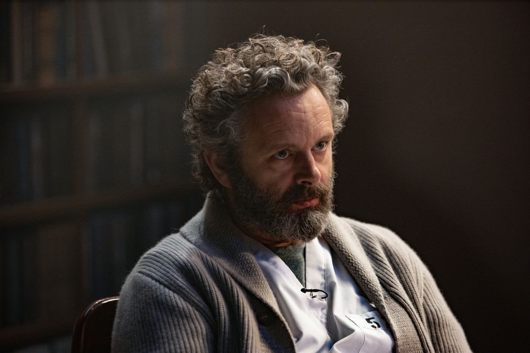 Dr. Martin Whitly (Michael Sheen) - Bildquelle: © 2019 Warner Bros. Entertainment Inc. All Rights Reserved.