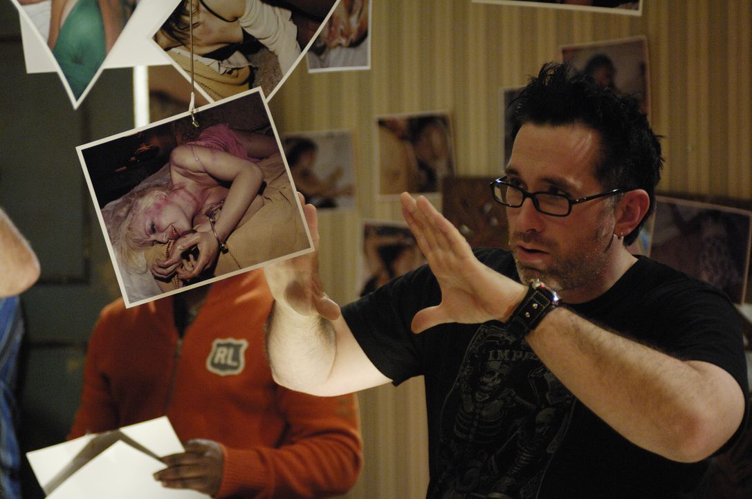 Regisseur Darren Lynn Bousman gibt letzte Anweisungen ... - Bildquelle: 2007 Lionsgate, Twisted Pictures