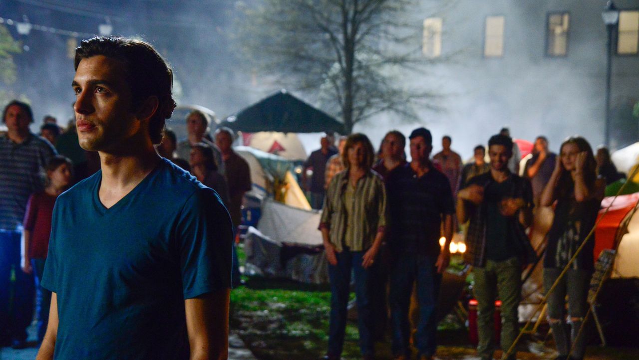 Под куполом дата. Кайли банбери под куполом 3 сезон. Под куполом сериал расти эверетт. Under the dome сериал. Под куполом сериал.