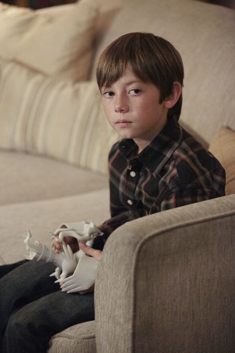 Während Amelia ihrer alten Freundin Michelle Sterbehilfe geben soll, erfährt Mason (Griffin Gluck), dass Cooper sein Vater ist ... - Bildquelle: ABC Studios