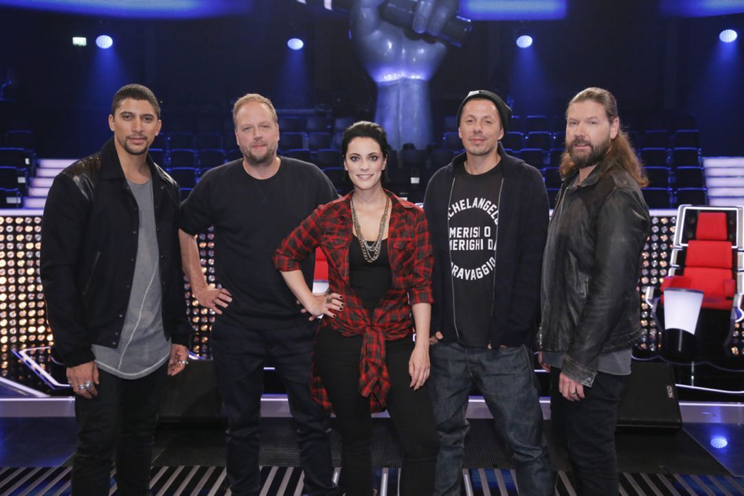 Die Knockouts stehen bevor: Für Rea Garvey (r.), Michi Beck (2.v.r.), Smudo (2.v.l.), Stefanie Kloß (M.) und Andreas Bourani (l.) wird es nicht leic... - Bildquelle: Richard Hübner SAT.1/ProSieben