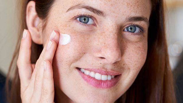 Eure Haut benötigt ausreichend Pflege – ob mit oder ohne Pigmentflecken!