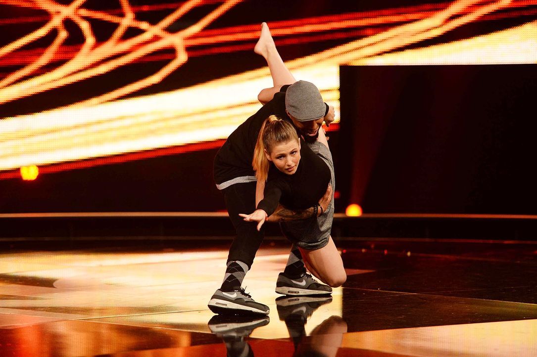 Got-To-Dance-Fiona-Lawrence-05-SAT1-ProSieben-Willi-Weber-TEASER - Bildquelle: SAT.1/ProSieben/Willi Weber