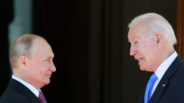 Ukraine: Biden und Putin kommen zu Videogipfel zusammen