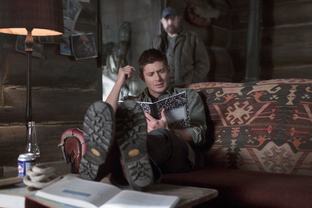 Zusammen mit seinem Bruder muss Dean (Jensen Ackles) es mit Vampiren aufnehmen. Der Kampf zweier übernatürlicher Kräfte beginnt ... - Bildquelle: Warner Bros. Television