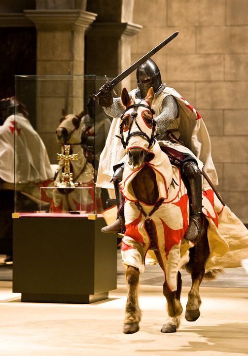 "Veritas vos liberabit" - Die Wahrheit wird euch befreien! Das Metropolitan Museum in New York präsentiert eine Sammlung vatikanischer Kostbarkeite... - Bildquelle: 2008 Templar Productions (Muse) Inc. All Rights Reserved