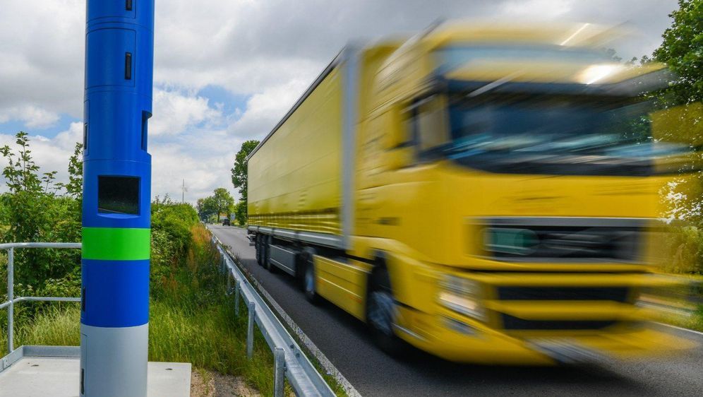 Lkw-Maut gilt jetzt auf allen Bundesstraßen