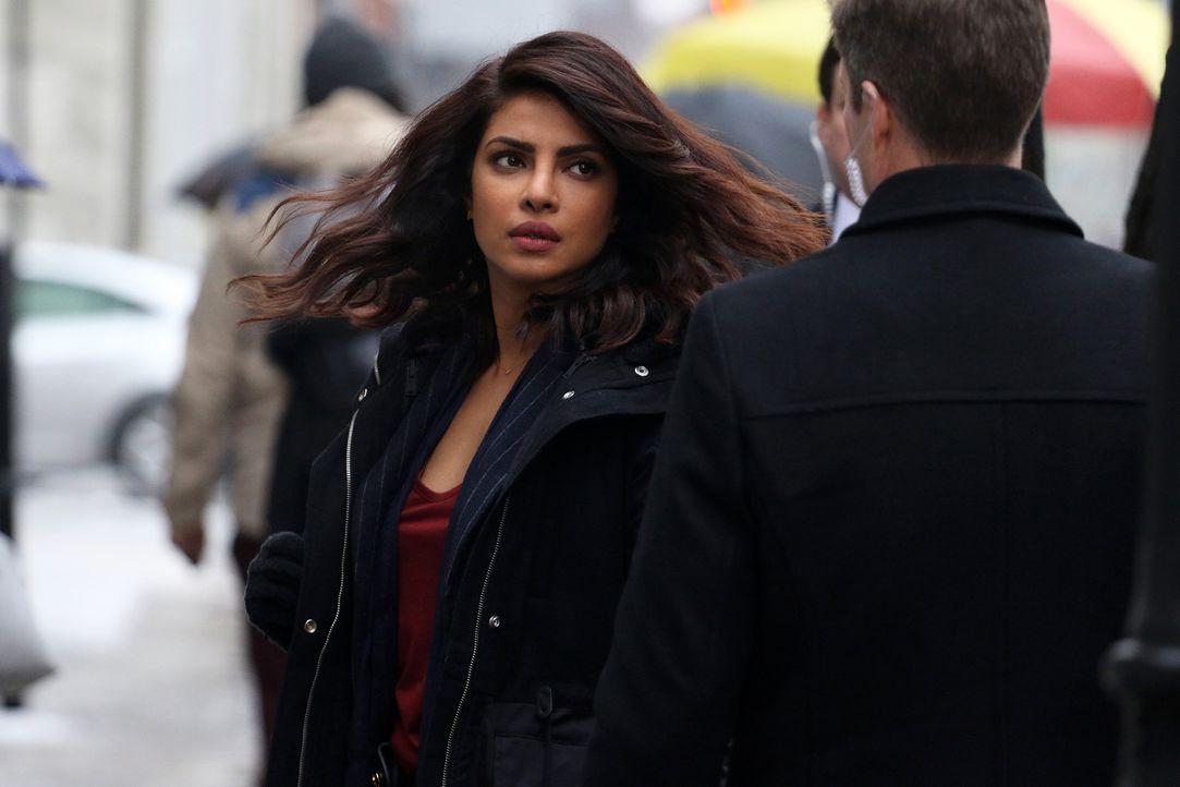 Auf der Suche nach Caleb: Alex (Priyanka Chopra) ... - Bildquelle: Bertrand Calmeau 2015 ABC Studios