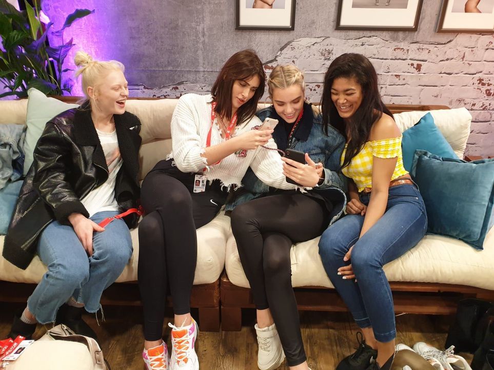Melissa, Julia, Sarah und Leonela