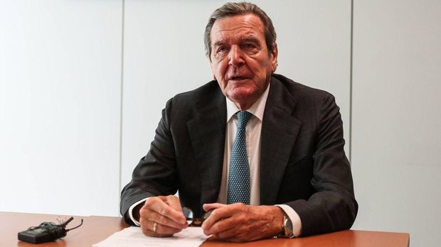 Altkanzler Schröder plädiert für Ampel