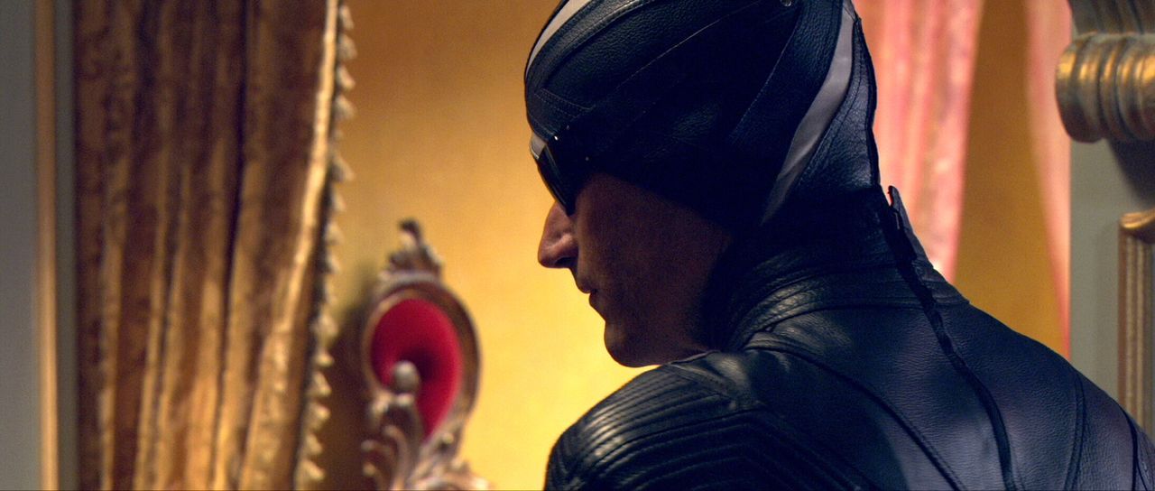 Was führt der undurchsichtige Racer X (Matthew Fox) im Schilde? - Bildquelle: 2008   Warner Brothers