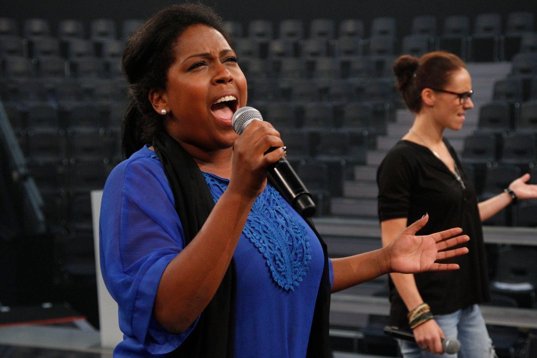 battle-menna-03-the-voice-of-germany-huebnerjpg 2160 x 1440 - Bildquelle: SAT.1/ProSieben/Richard Hübner