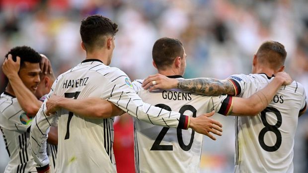 Vier Tore gegen Portugal: DFB nimmt Kurs aufs Achtelfinale