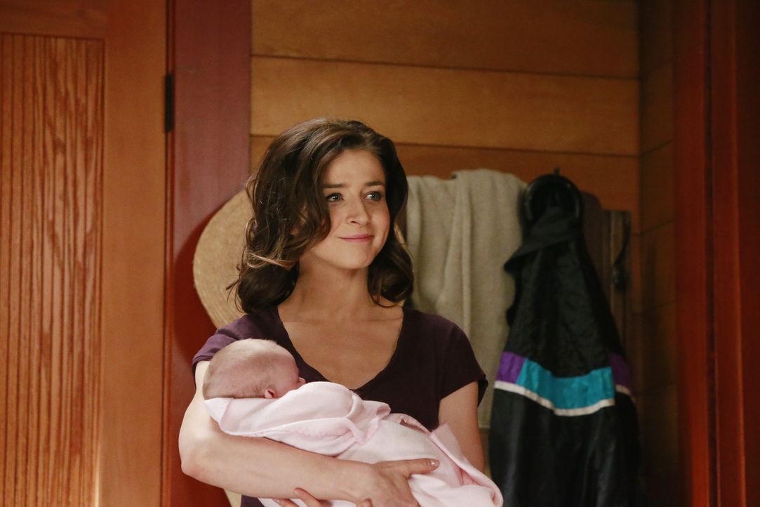 Ellis, die Tochter von Meredith und Derek, verhilft Amelia (Caterina Scorsone), ihr Leben wieder in den Griff zu bekommen ... - Bildquelle: ABC Studios