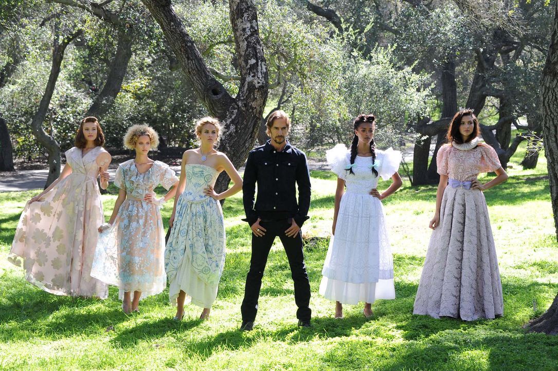 GNTM-Stf11-Epi13-Elimination-04-ProSieben-Micah-Smith-Teaser - Bildquelle: MicahSmith / ProSieben 