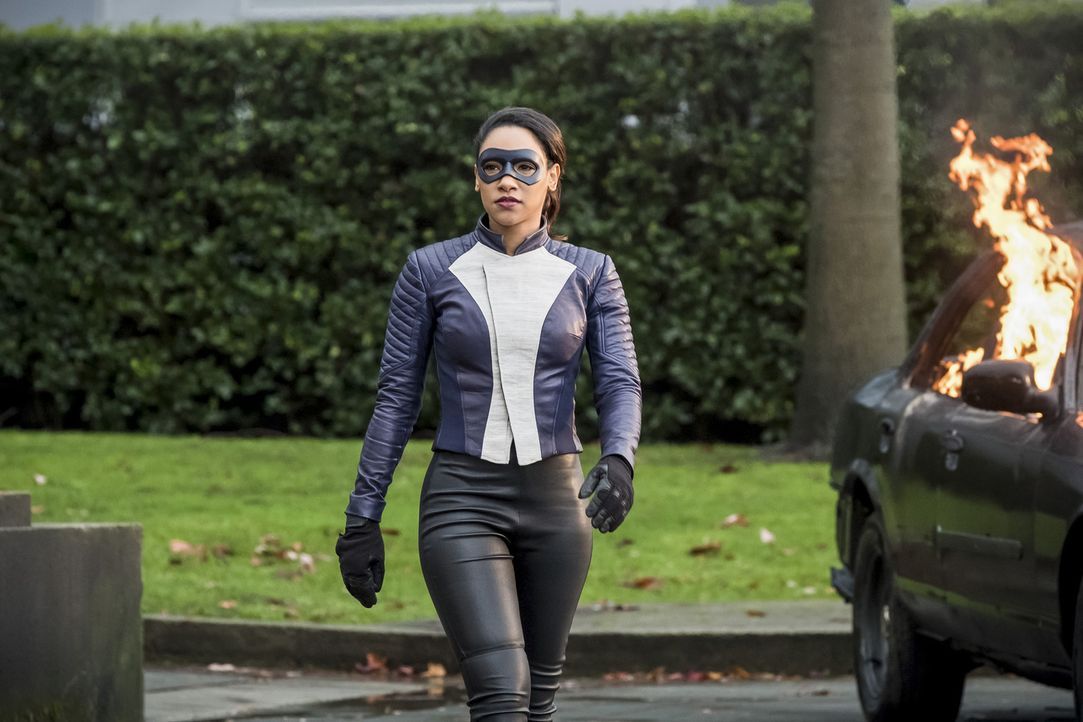 Wie wird Iris (Candice Patton) mit der neuen Aufgabe und den damit verbundenen Verantwortungen als schnellste Frau der Welt zurechtkommen? - Bildquelle: 2017 Warner Bros.