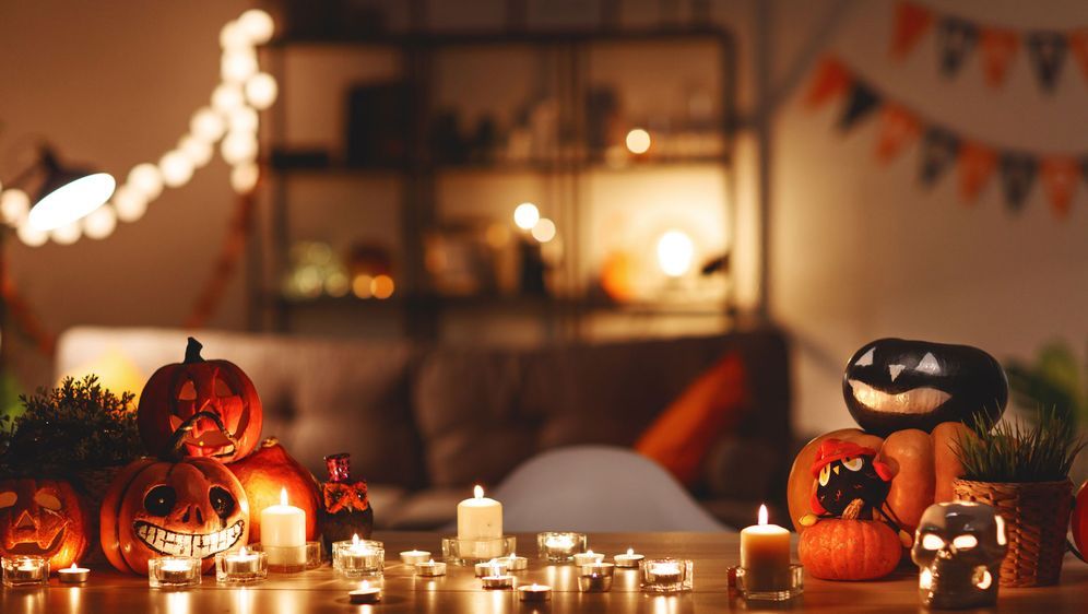 HalloweenSprüche 2022 "Süßes oder Saures" mal anders