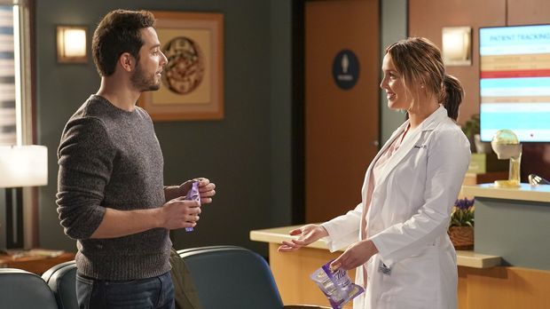 Grey's Anatomy - Grey's Anatomy Streamen: Staffel 18 Folge 13: Im Würgegriff Jetzt Kostenlos Online Sehen.