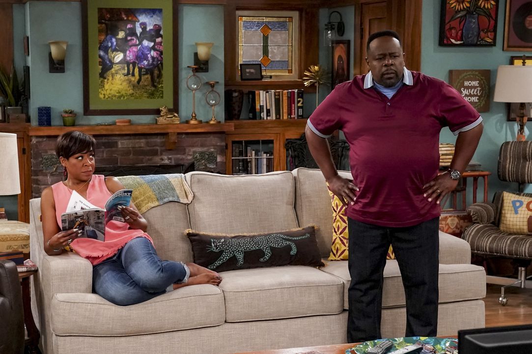 Tina Butler (Tichina Arnold, l.); Calvin Butler (Cedric the Entertainer, r.) - Bildquelle: Monty Brinton © 2018 CBS Broadcasting, Inc. All Rights Reserved. / Monty Brinton