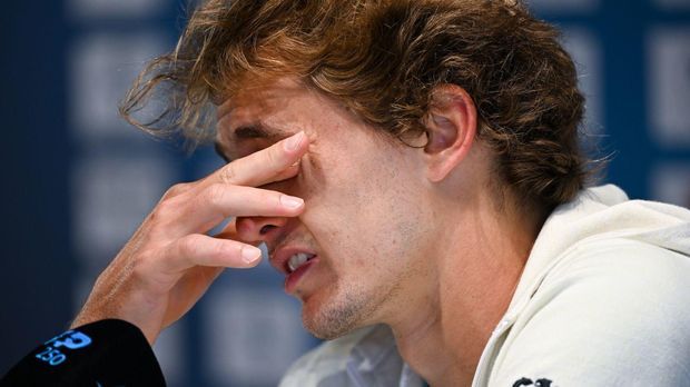 Zverev entschuldigt sich unter Tränen für Debakel von München