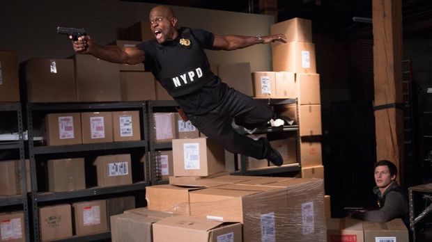 Brooklyn Nine-nine - Brooklyn Nine-nine - Staffel 1 Episode 14: Der Ebenholz-falke Fliegt Wieder