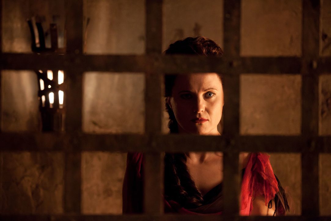 Hat den Sklavenaufstand dank Ashurs Hilfe überlebt: Lucretia (Lucy Lawless) ... - Bildquelle: 2011 Starz Entertainment, LLC. All rights reserved.