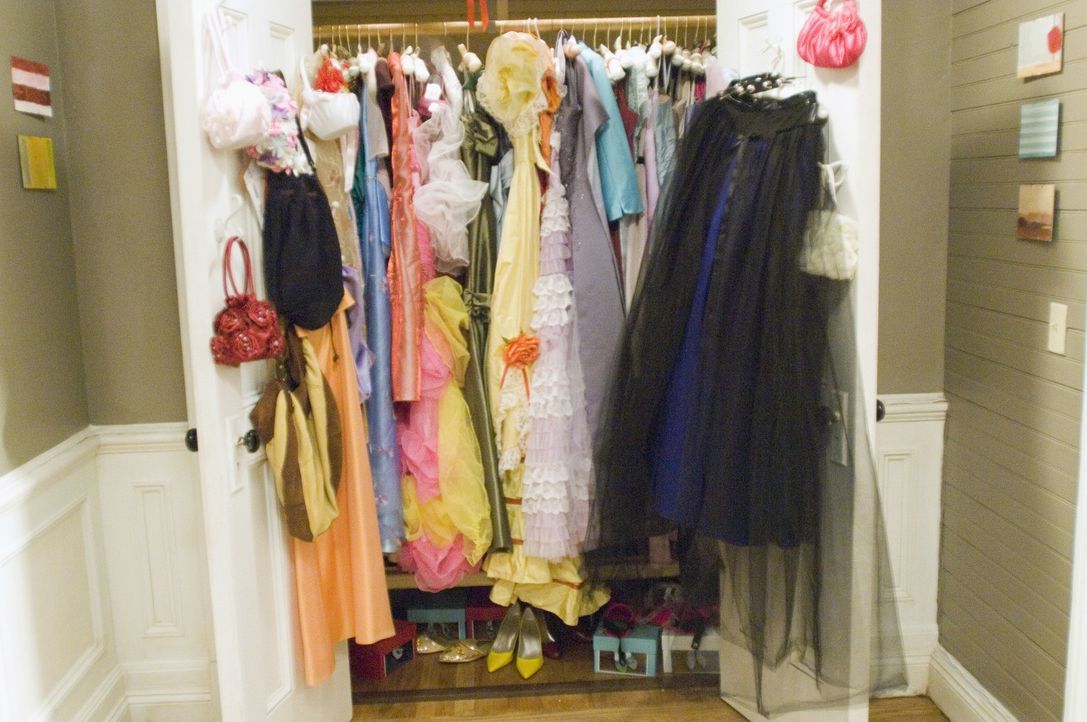 27 Kleider für 27 Hochzeiten - nur leider war keine davon Janes eigene Hochzeit ... - Bildquelle: Twentieth Century Fox Film Corporation