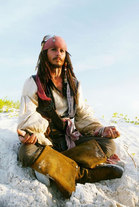 Captain Jack Sparrow (Johnny Depp) steckt natürlich schon wieder bis zum Hals in Problemen, die schier unlösbar sind ... - Bildquelle: Peter Mountain Disney Enterprises, Inc.  All rights reserved