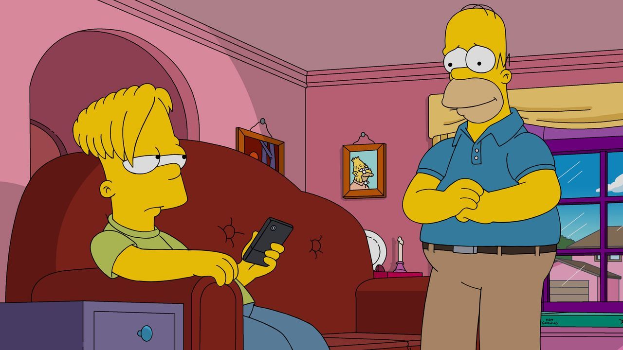 Bart (l.) fühlt sich in jedem Alter von Lisa in den Schatten gestellt. Doch wie geht Homer (r.) damit um? - Bildquelle: 2015 Fox and its related entities.  All rights reserved.