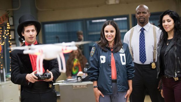 Brooklyn Nine-nine - Brooklyn Nine-nine - Er Schafft Alles Und Beklaut Jeden