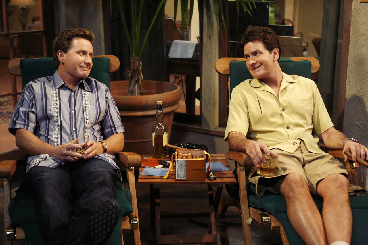 Two and a Half Men - Ein Sarg ist keine Sonnenbank - ProSieben