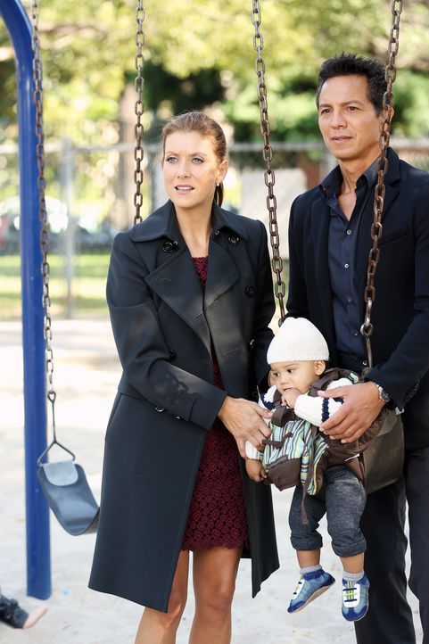 Für Addison (Kate Walsh, l.) ist es nicht leicht, als Henrys leibliche Mutter plötzlich auftaucht und darum bittet, mehr in sein Leben eingebunden... - Bildquelle: ABC Studios