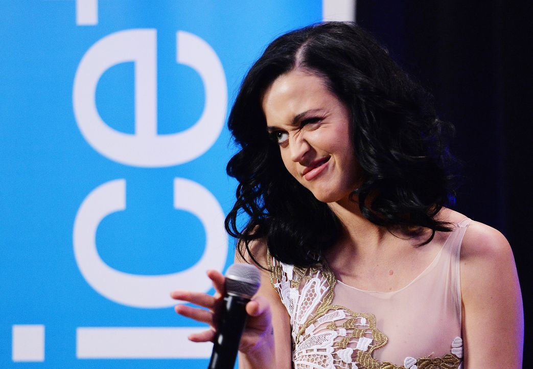 Katy Perry kneift nicht - Bildquelle: AFP