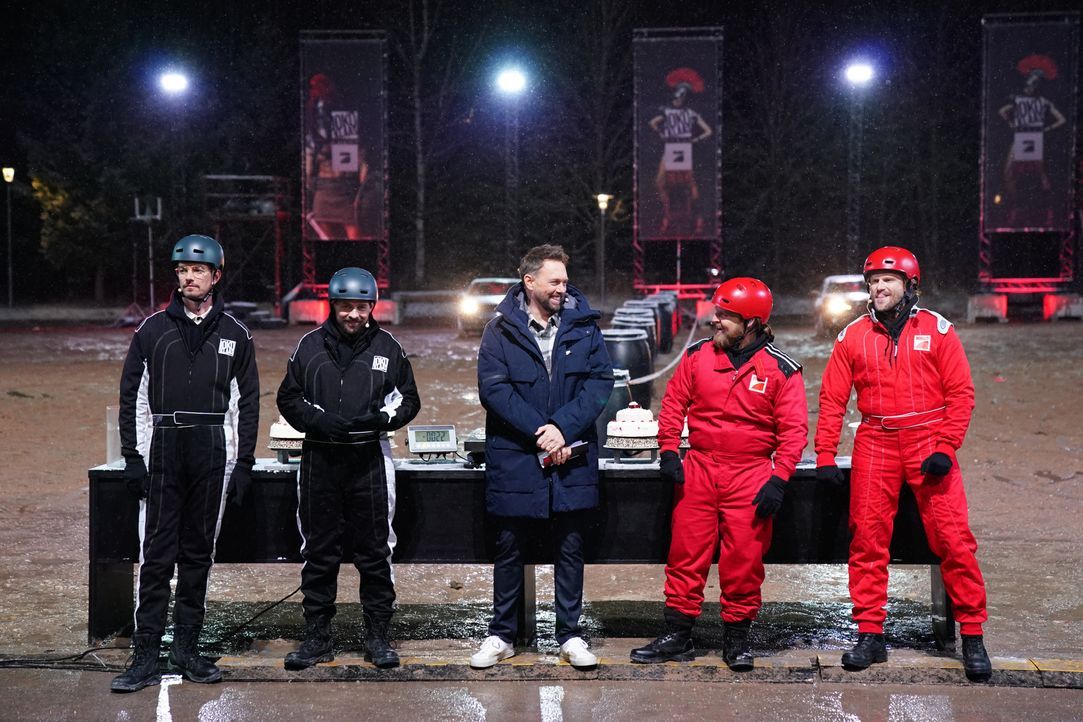 (v.l.n.r.) Joko Winterscheidt; Klaas Heufer-Umlauf; Steven Gätjen; Axel Stein; Paul Janke - Bildquelle: Stefan Gregorowius ProSieben / Stefan Gregorowius