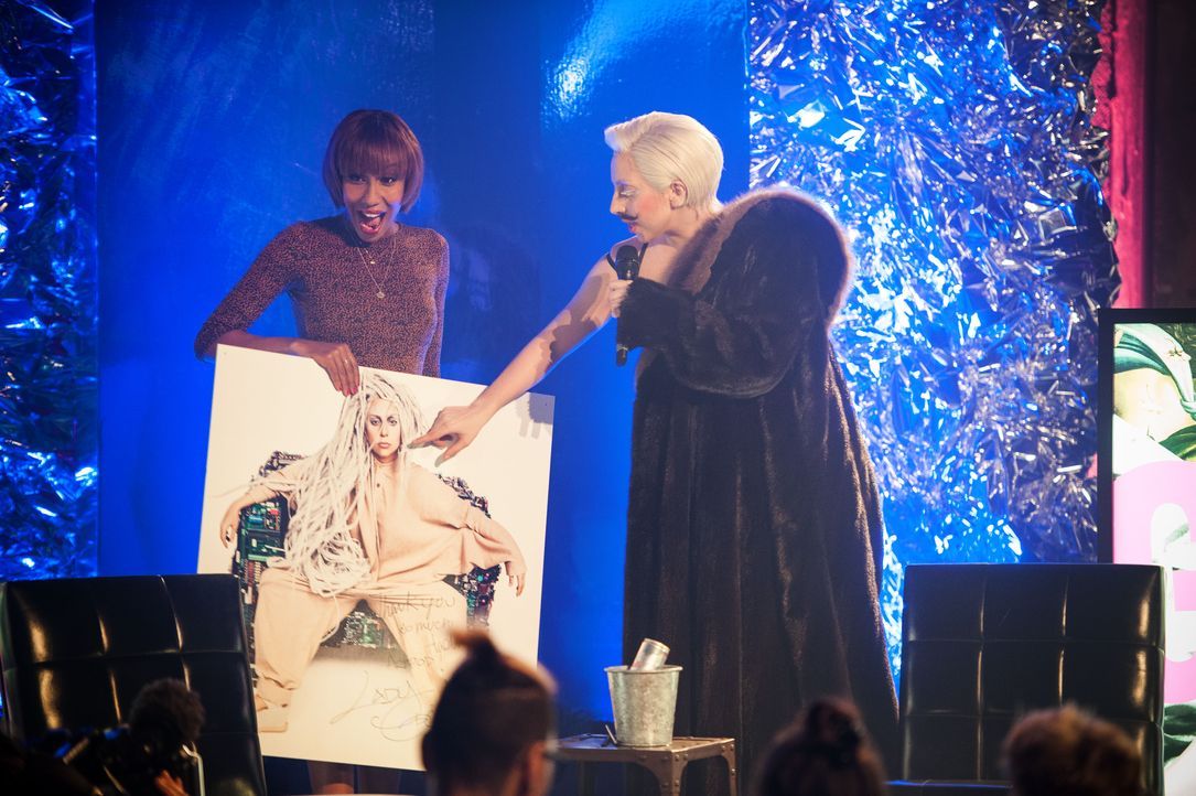 Lady Gaga mit ARTPOP in Berlin - Bildquelle: Julia Schoierer