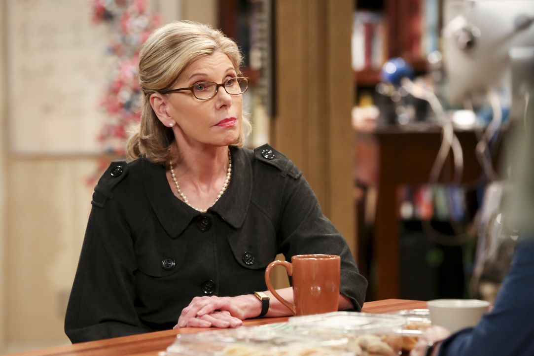Dr. Beverly Hofstadter (Christine Baranski) - Bildquelle: Michael Yarish 2019 CBS Broadcasting, Inc. All Rights Reserved / Michael Yarish