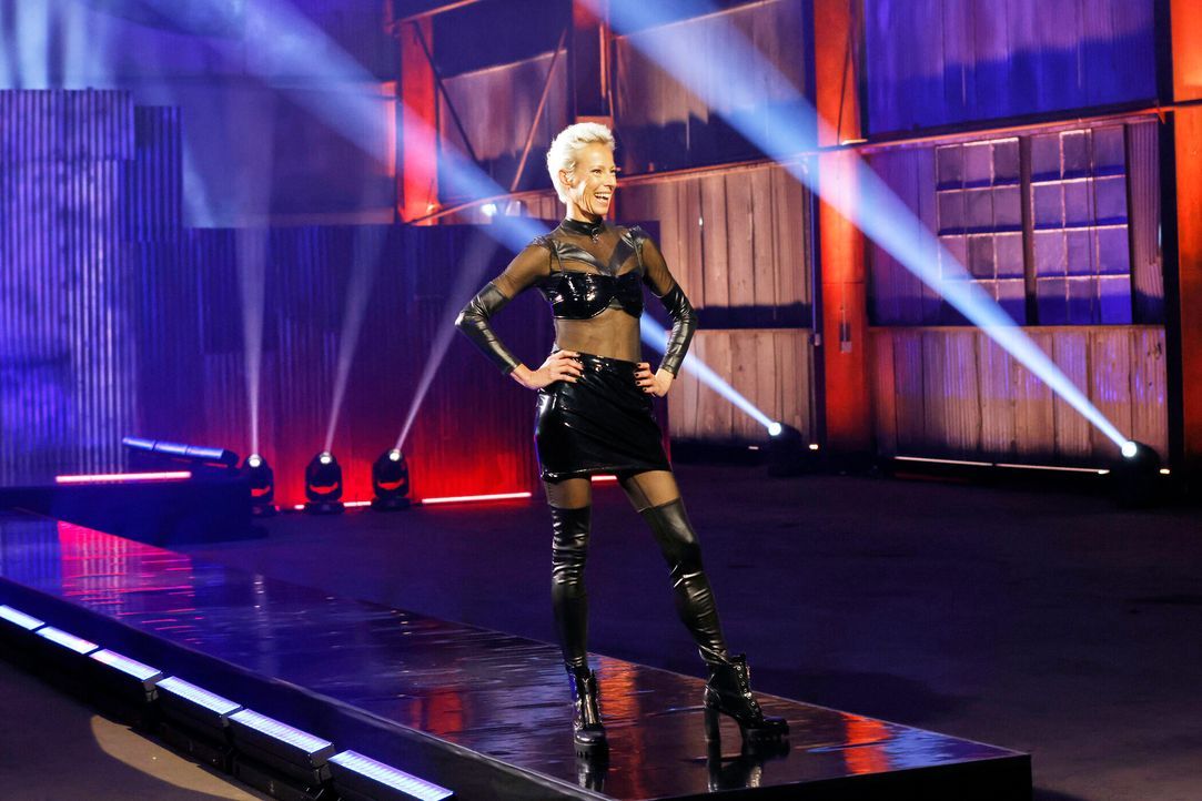 P7_GNTM_2437175 - Bildquelle: ProSieben/Sven Doornkaat