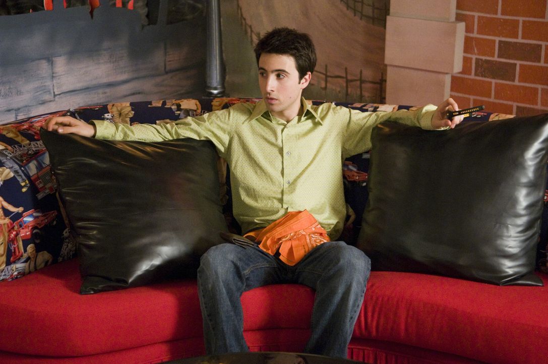 Ians (Josh Zuckerman) größte Sorge ist es, als Jungfrau aufs College gehen zu müssen. Da er bei seiner heimlichen Liebe und besten Freundin nicht... - Bildquelle: 2008 Summit Entertainment, LLC. All rights reserved