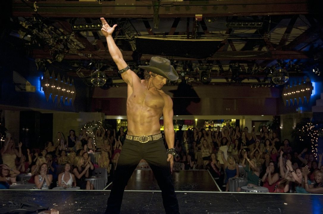 Dallas (Matthew McConaughey) leitet den Stripclub "Xquisite" in Florida und kennt alle Tricks, um die Damenwelt in Wallung zu bringen. Nebenbei ist... - Bildquelle: 2012 The Estate of Redmond Barry LLC. All rights reserved