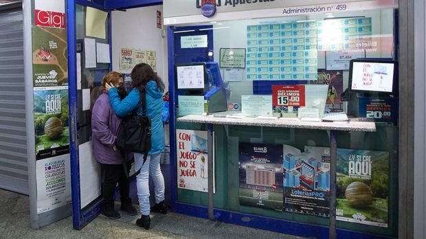 Jesuskind- Lotterie "Geldregen" in Spanien - auch für Notleidende