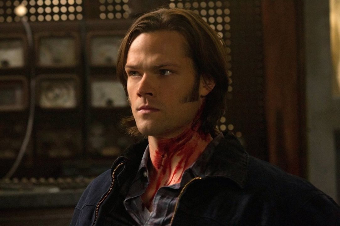 Während Dean besessen davon ist, Dick Roman zu Fall zu bringen, versucht Sam (Jared Padalecki), einem jungen Mädchen bei der Suche nach ihrem versch... - Bildquelle: Warner Bros. Television