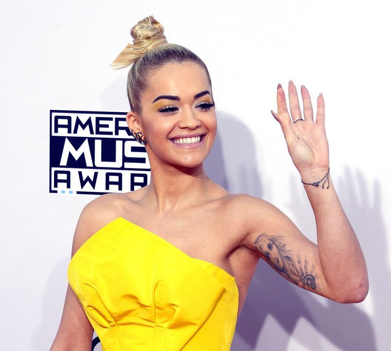 AMAs-Rita-Ora-14-11-23-dpa - Bildquelle: dpa