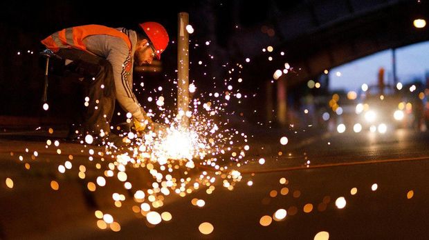 Zwei Drittel aller Unternehmen von Fachkräftemangel betroffen