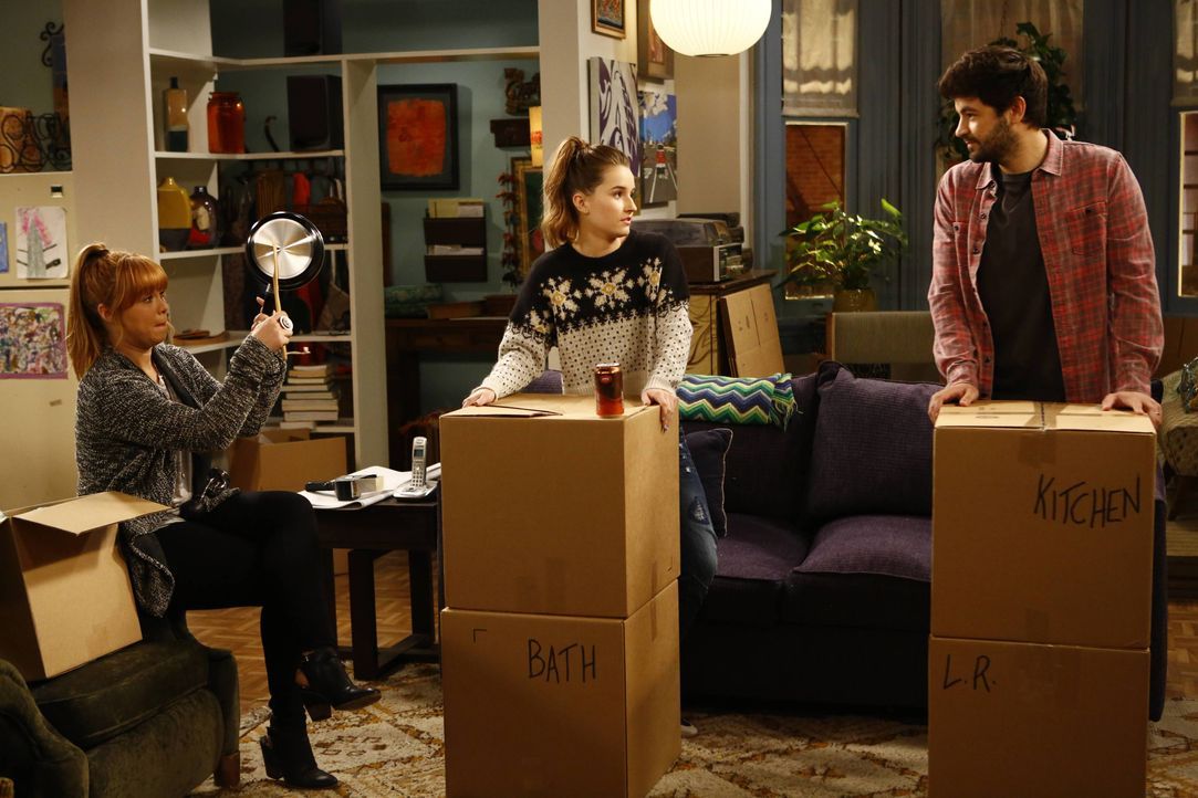 (v.l.n.r.) Kristin Baxter (Amanda Fuller); Eve Baxter (Kaitlyn Dever); Ryan Vogelson (Jordan Masterson) - Bildquelle: 2015-2016 American Broadcasting Companies. All rights reserved.