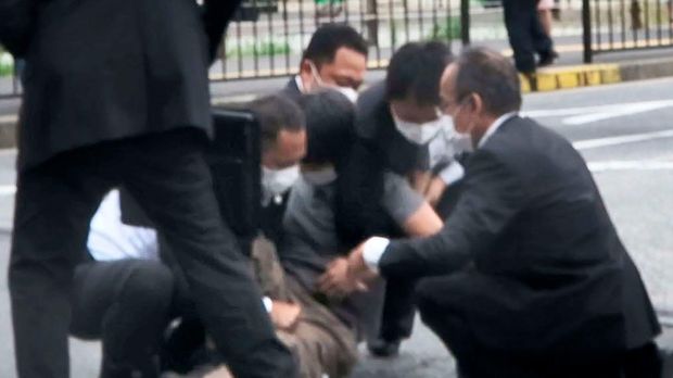 Japan unter Schock: Anschlag auf Ex-Premier Abe